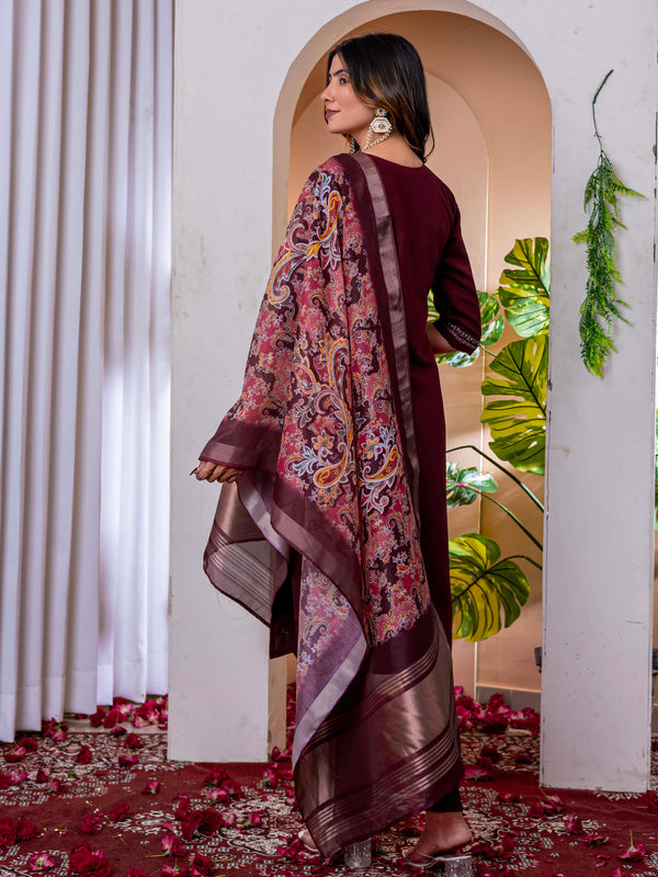 Elegant Straight Kurti Pant Dupatta Set