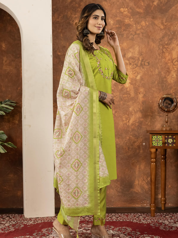 Elegant Straight Kurti Pant Dupatta Set