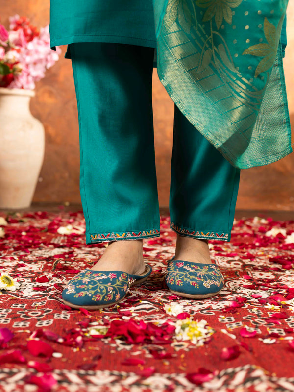 Elegant Straight Kurti Pant Dupatta Set