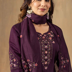 Elegant Straight Kurti Pant Dupatta Set