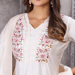 Elegant Straight Kurti Pant Dupatta Set