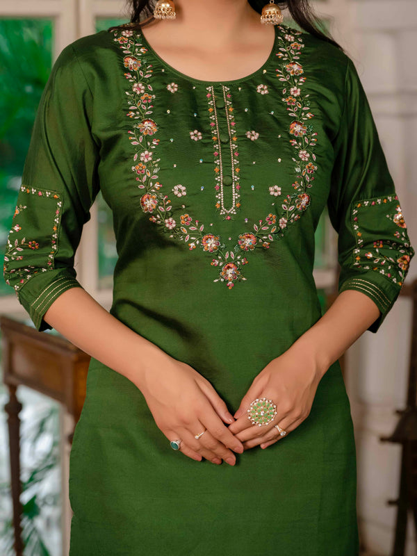 Elegant Straight Kurti Pant Dupatta Set