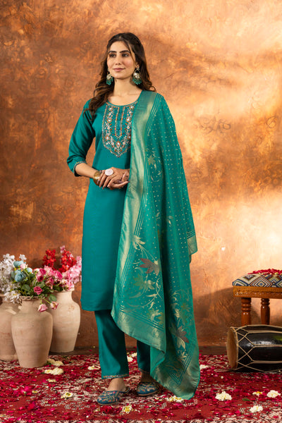 Elegant Straight Kurti Pant Dupatta Set