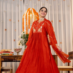 Women's Chanderi Silk Embroidered Kurti Pant Set with Embroidered Chanderi Dupatta