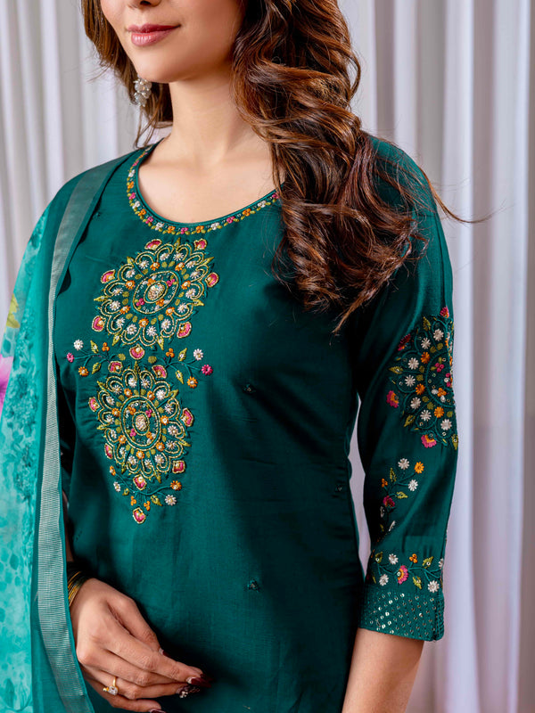 Elegant Straight Kurti Pant Dupatta Set