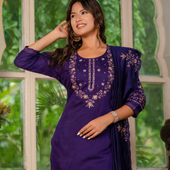 Elegant Straight Kurti Pant Dupatta Set