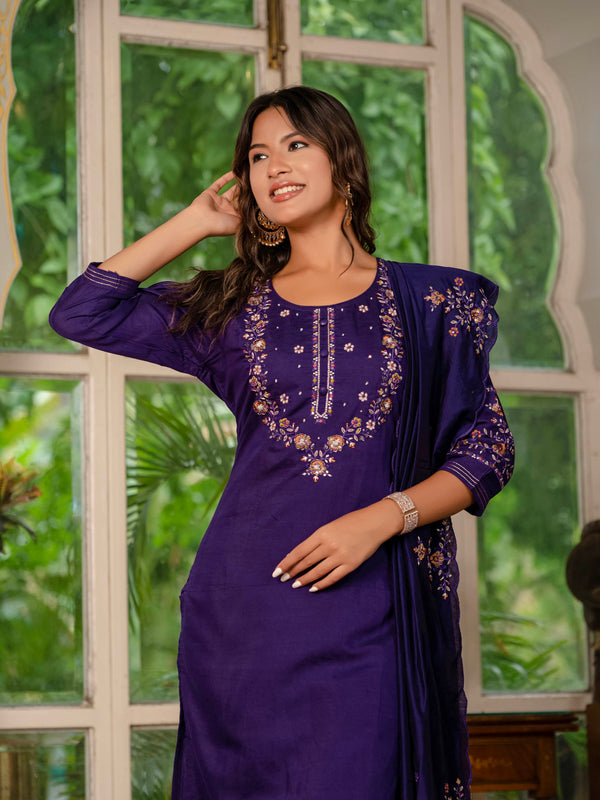 Elegant Straight Kurti Pant Dupatta Set
