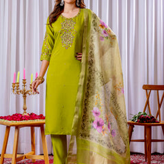 Elegant Straight Kurti Pant Dupatta Set