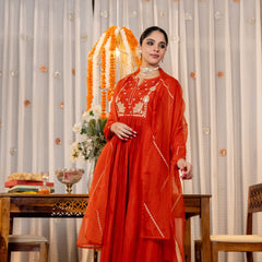 Women's Chanderi Silk Embroidered Kurti Pant Set with Embroidered Chanderi Dupatta