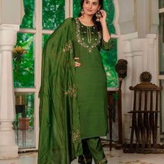 Elegant Straight Kurti Pant Dupatta Set