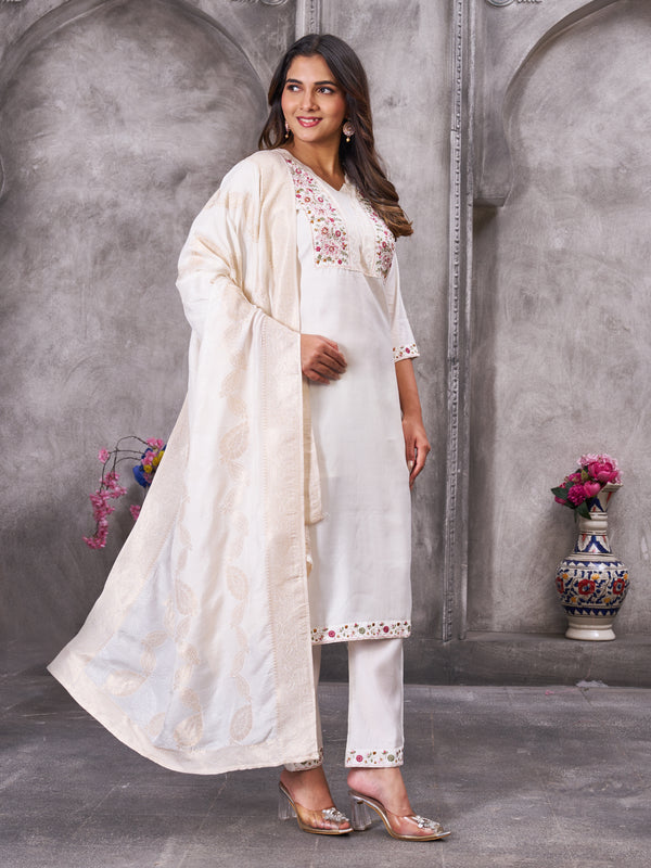 Elegant Straight Kurti Pant Dupatta Set