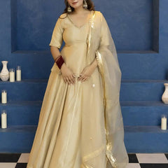 Heavy Bids hand Embroidery Work Wtih Back Side Zipper Top Lehenga
