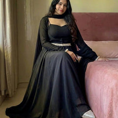 Designer Maxi Anarkali Suit In New Fancy Style*