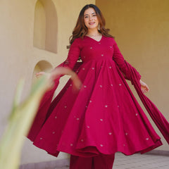 New Designer Anarkali Suit In New Fancy Style