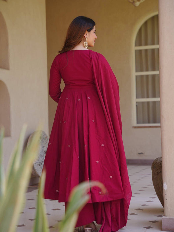 New Designer Anarkali Suit In New Fancy Style