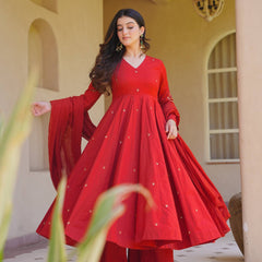 New Designer Anarkali Suit In New Fancy Style