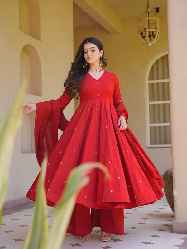 New Designer Anarkali Suit In New Fancy Style