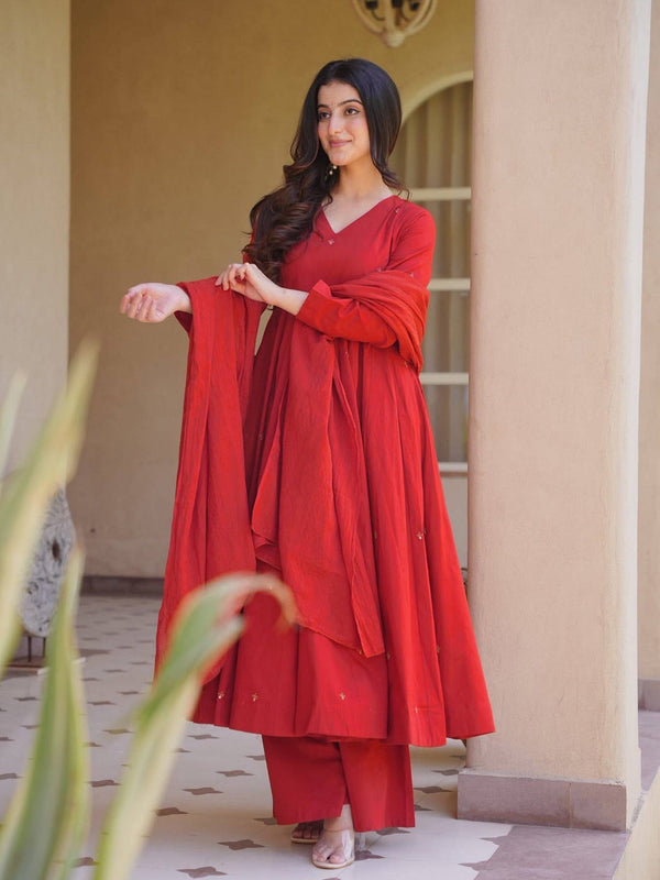 New Designer Anarkali Suit In New Fancy Style