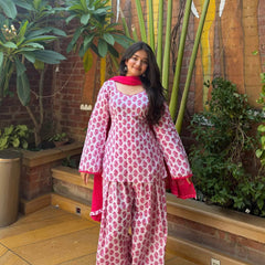 Heavy Pure Cameric Cotton Fully Fancy Sleeves With Latkan