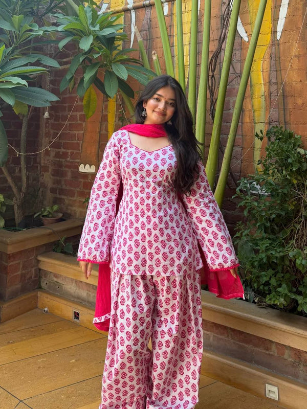 Heavy Pure Cameric Cotton Fully Fancy Sleeves With Latkan