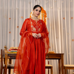 Women's Chanderi Silk Embroidered Kurti Pant Set with Embroidered Chanderi Dupatta