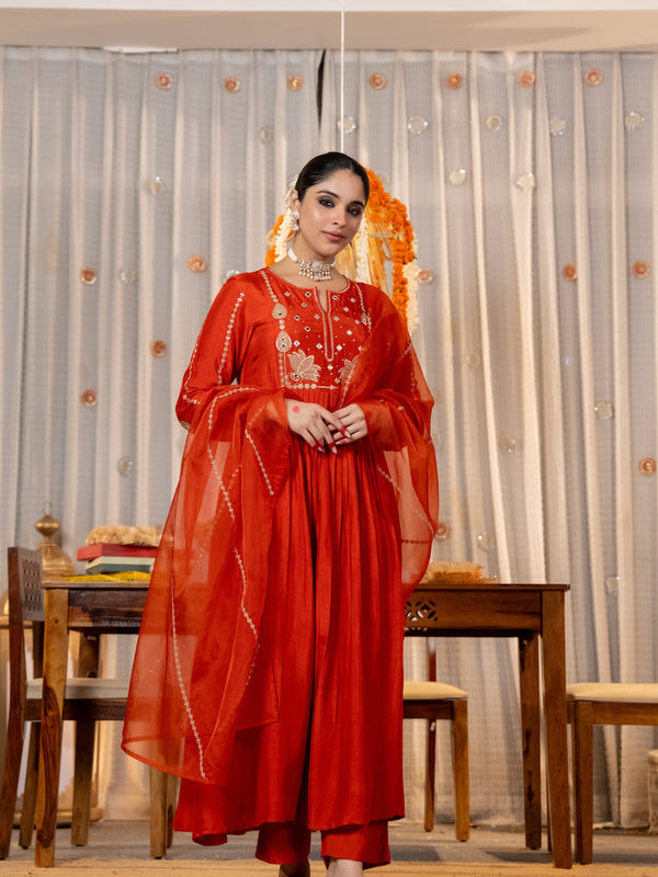 Women's Chanderi Silk Embroidered Kurti Pant Set with Embroidered Chanderi Dupatta