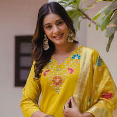 Viscose Gadhwal With Embroidered Beads Top Bottom Suit Set