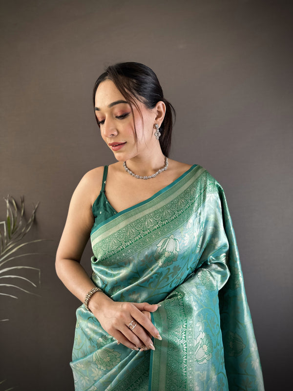Vrundavan Dharmavaram Soft Silk Saree