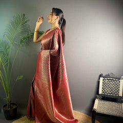 Ishita Dharmavaram Soft Silk Saree