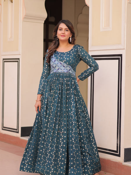 Position Print Choli Jequard Weave Gown