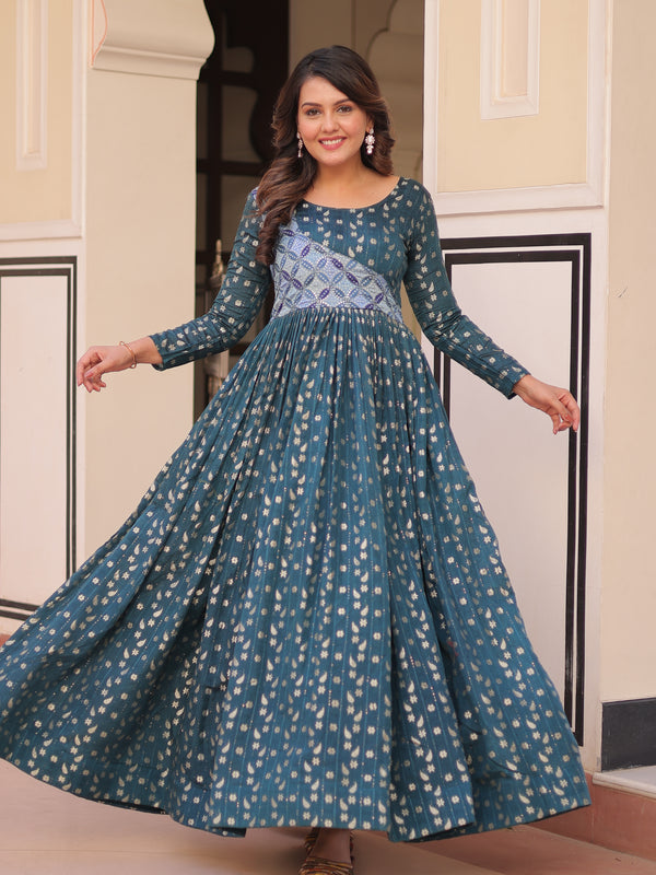 Position Print Choli Jequard Weave Gown
