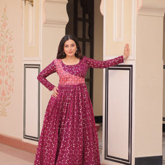 Position Print Choli Jequard Weave Gown
