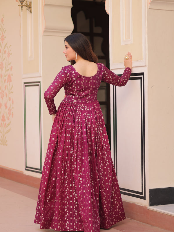 Position Print Choli Jequard Weave Gown