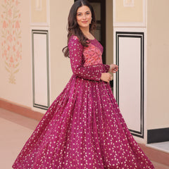 Position Print Choli Jequard Weave Gown
