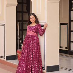 Position Print Choli Jequard Weave Gown