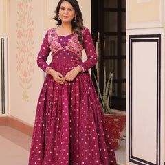 Position Print Choli Jequard Weave Gown
