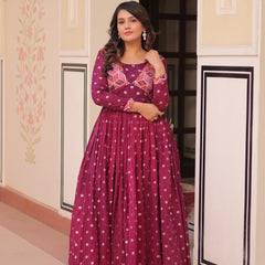 Position Print Choli Jequard Weave Gown