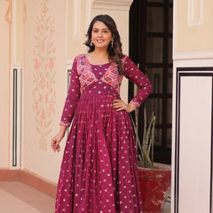 Position Print Choli Jequard Weave Gown