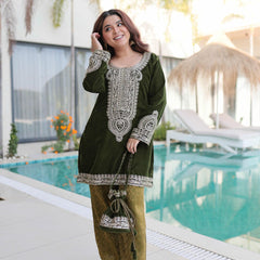 9000 Velvet Zari Coding Embroidered Top-Pant with Batwa