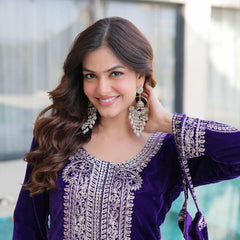 9000 Velvet Zari Coding Embroidered Top-Pant with Batwa