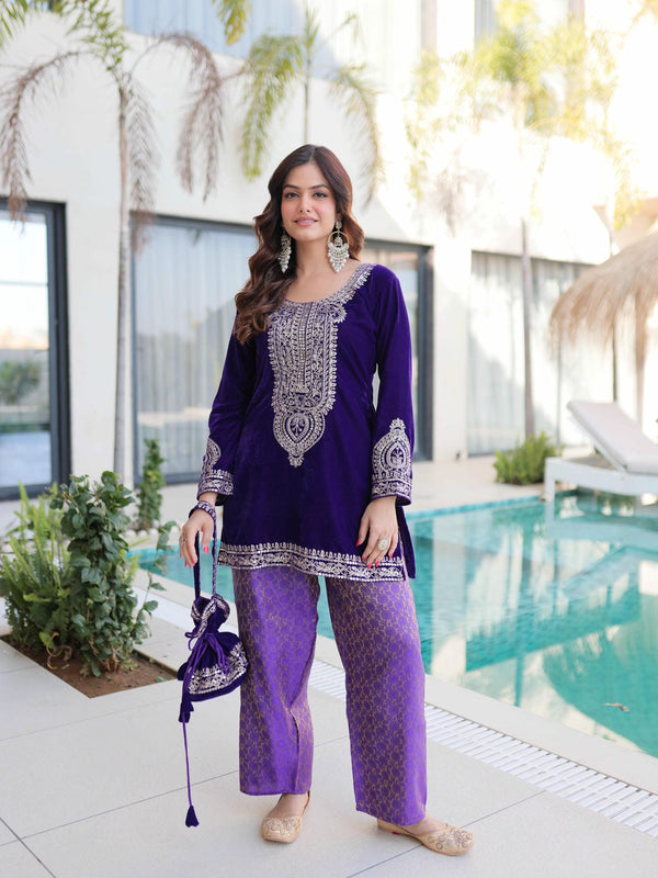 9000 Velvet Zari Coding Embroidered Top-Pant with Batwa
