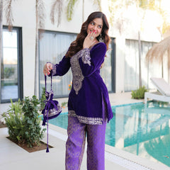 9000 Velvet Zari Coding Embroidered Top-Pant with Batwa