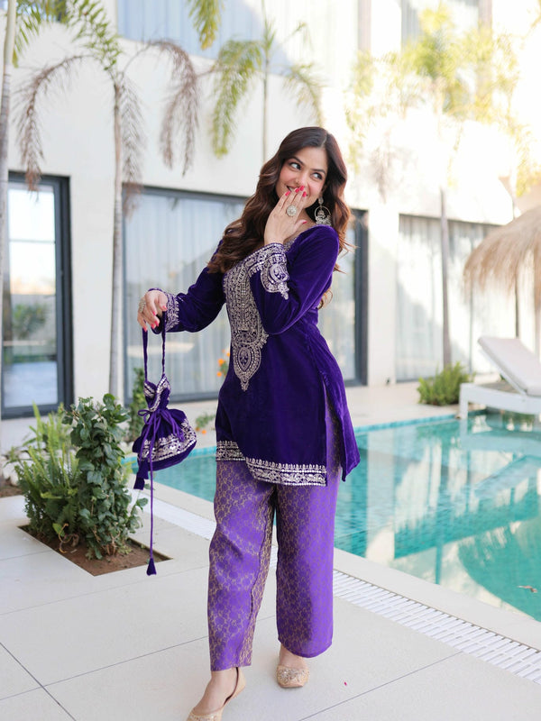 9000 Velvet Zari Coding Embroidered Top-Pant with Batwa