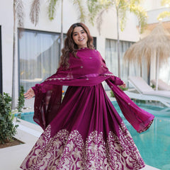 Rangoli Crush Sequins Embroidered Gown with Dupatta