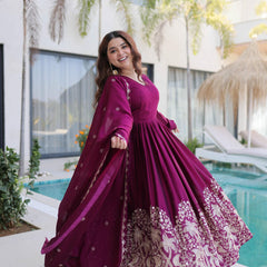Rangoli Crush Sequins Embroidered Gown with Dupatta