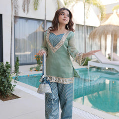 Salasa Mirror Lace Embroidered Top-Pant with Batwa