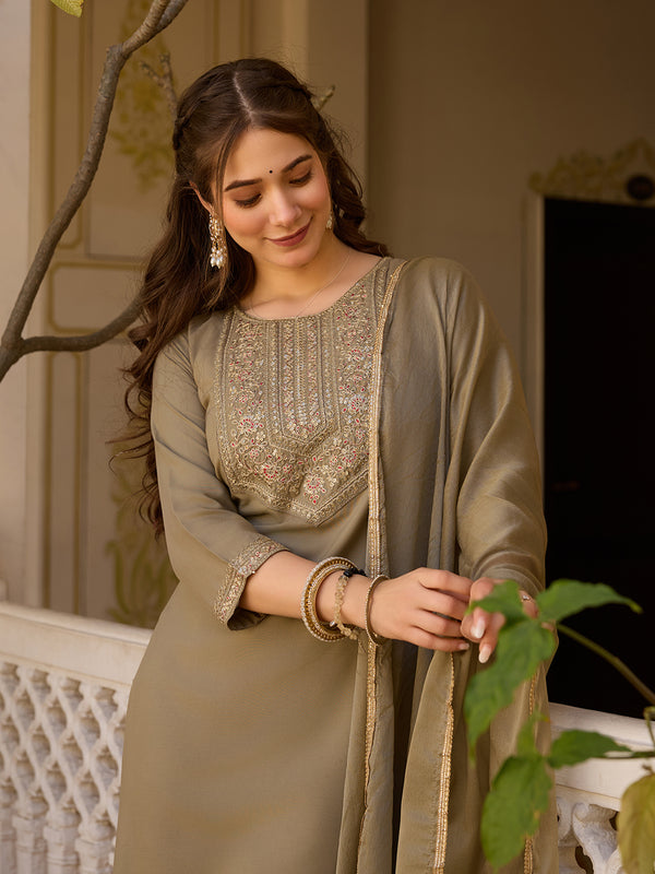 Women's Rayon Embroidered Kurti Pant Set with Solid Chinon Dupatta