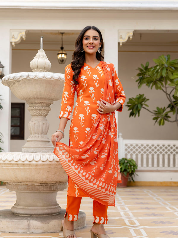 Women's Cotton Blend Printed Kurti Pant Set with Printed Faux Georgette Dupatta