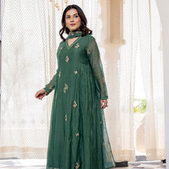 Women's Chanderi Silk Embroidered Kurti Pant Set with Embroidered Chanderi Gadhwal Dupatta