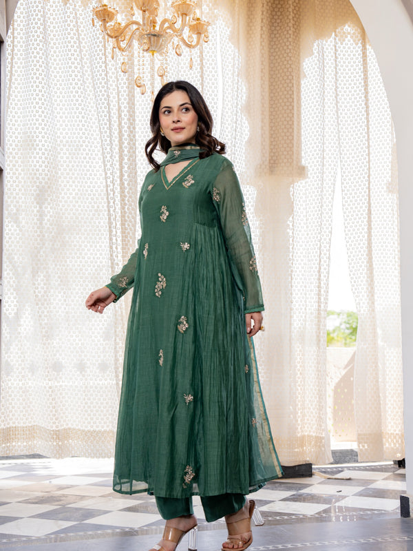 Women's Chanderi Silk Embroidered Kurti Pant Set with Embroidered Chanderi Gadhwal Dupatta